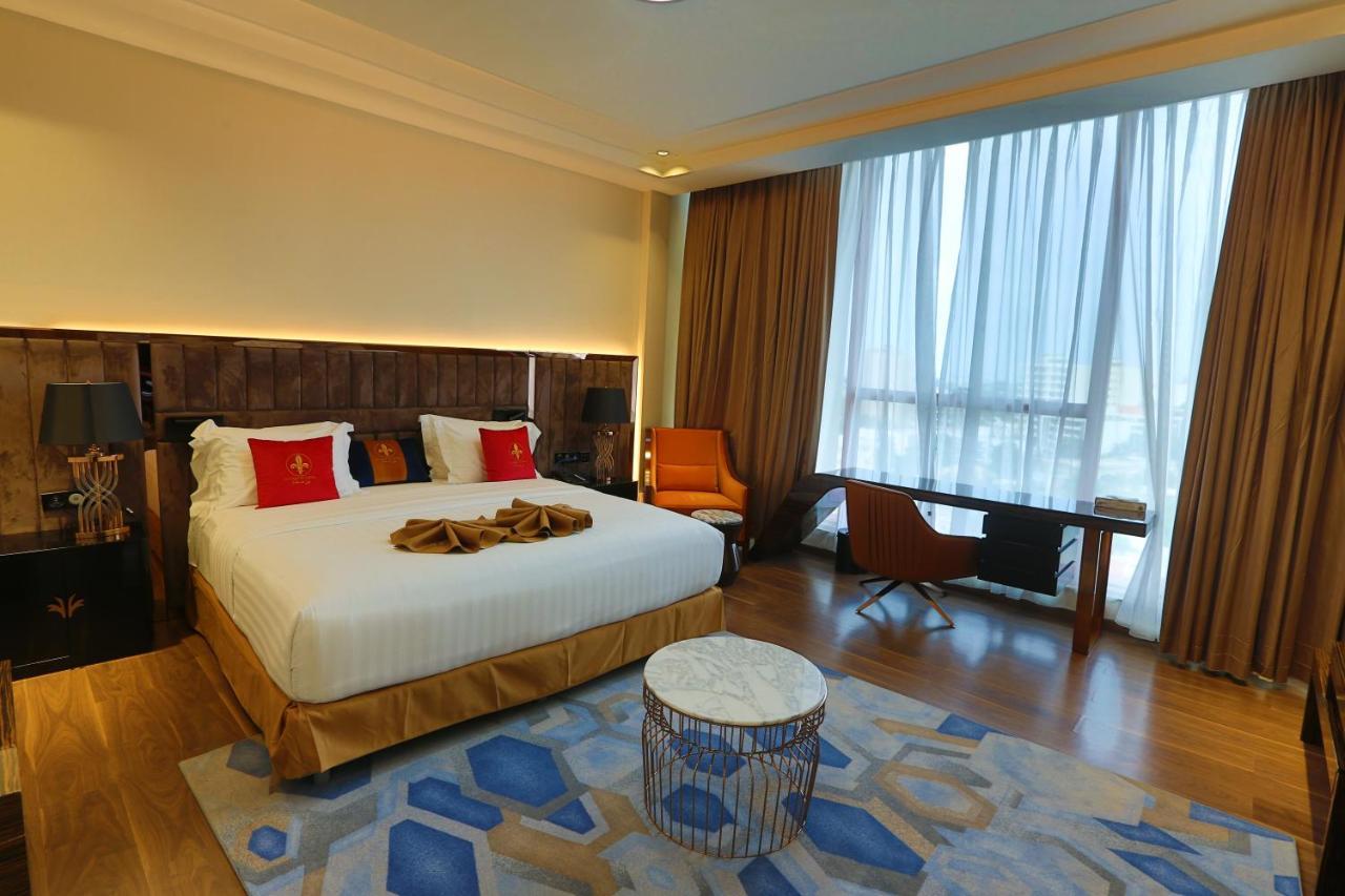 Hotel Fleur De Lys Point E ダカール エクステリア 写真